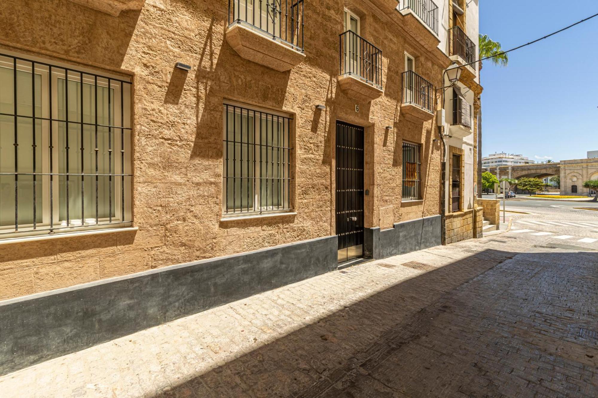 Allo Apartments San Roque 1ºb Кадис Екстериор снимка